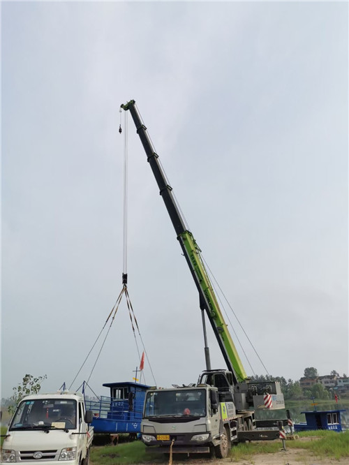 自贡市桥梁建设吊装案例